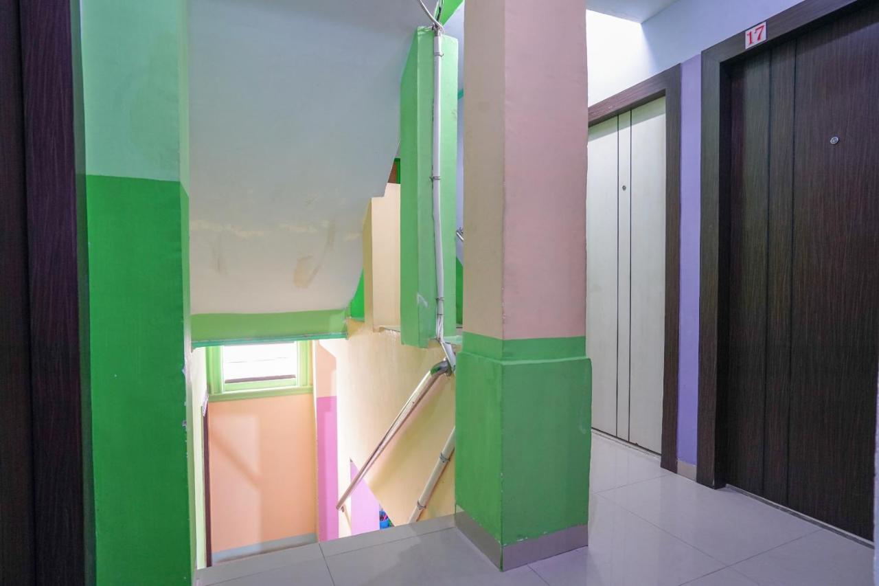 Oyo 1495 Hotel Lendosis Palembang Exterior foto
